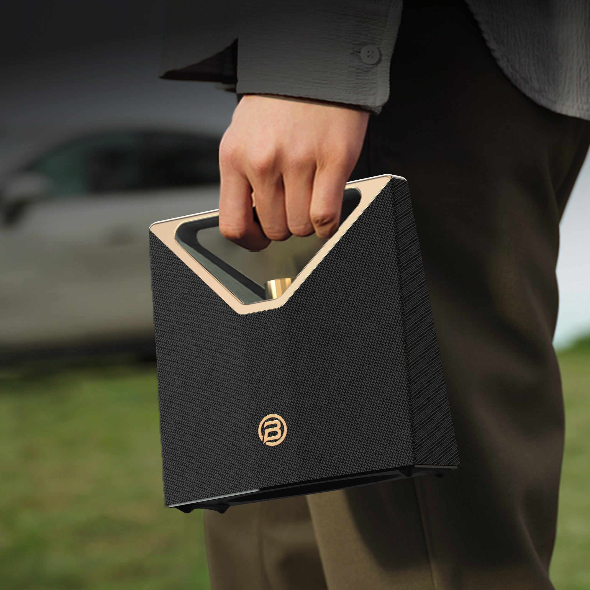 BUGANi Brief Plus Portable Bluetooth Speaker with 100+ Broadcast Connection Support